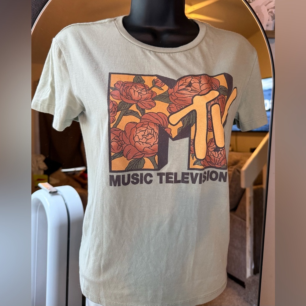 MTV Logo Tee in Classic Black and White